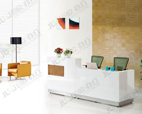 購(gòu)買現(xiàn)代辦公家具