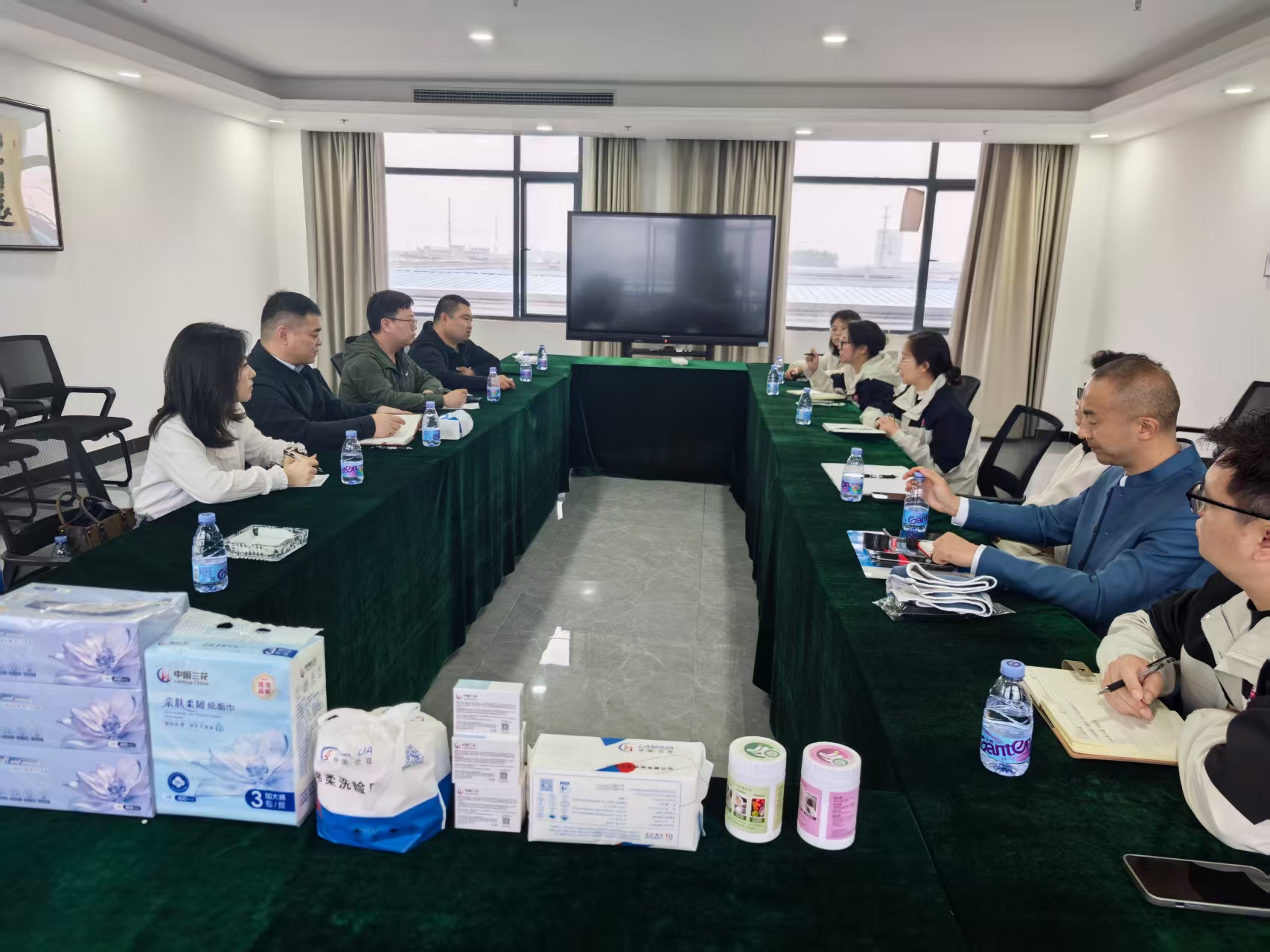 攜手共進(jìn)，守護(hù)安全｜山西蘭花集團(tuán)蒞臨荊州思創(chuàng)科技考察交流