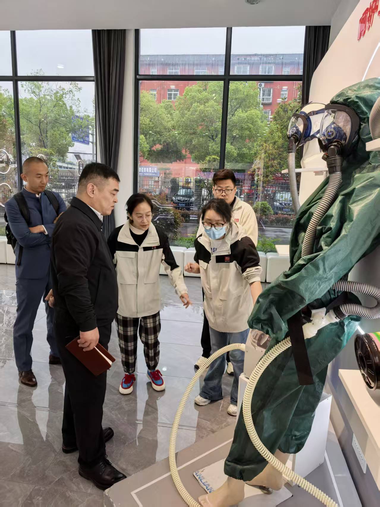 攜手共進(jìn)，守護(hù)安全｜山西蘭花集團(tuán)蒞臨荊州思創(chuàng)科技考察交流